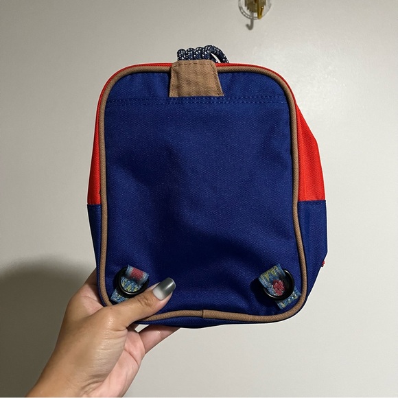 New Kavu Pescadero mini sling style crossbody bag in Boat life Unisex - Picture 6 of 8